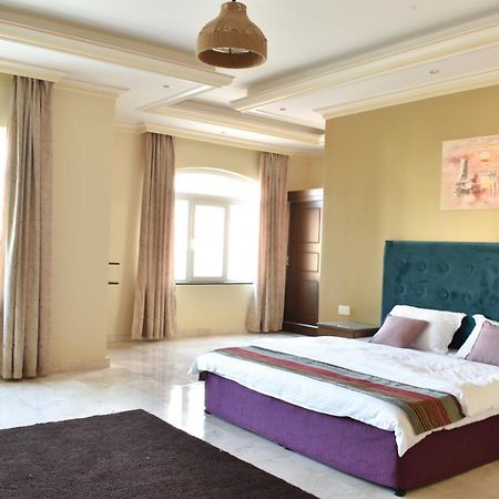 Muscat Villa Exterior photo